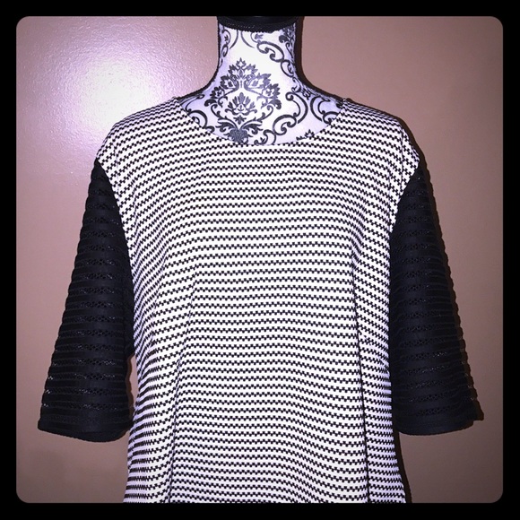 Yal Tops - Black and White with Lace Dress Top